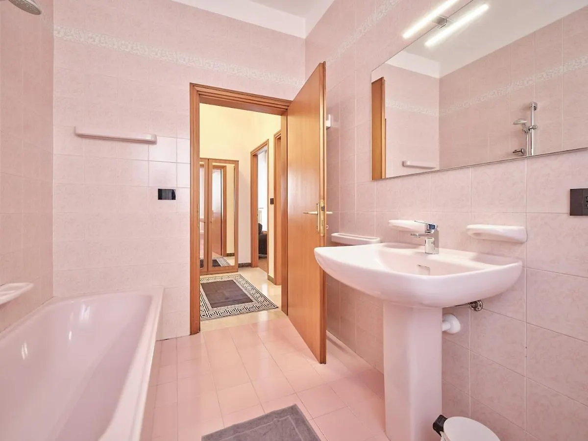 Villa Viola- Space And Relaxation Caprino Veronese