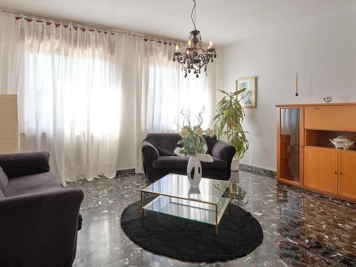 Villa Viola- Space And Relaxation Caprino Veronese