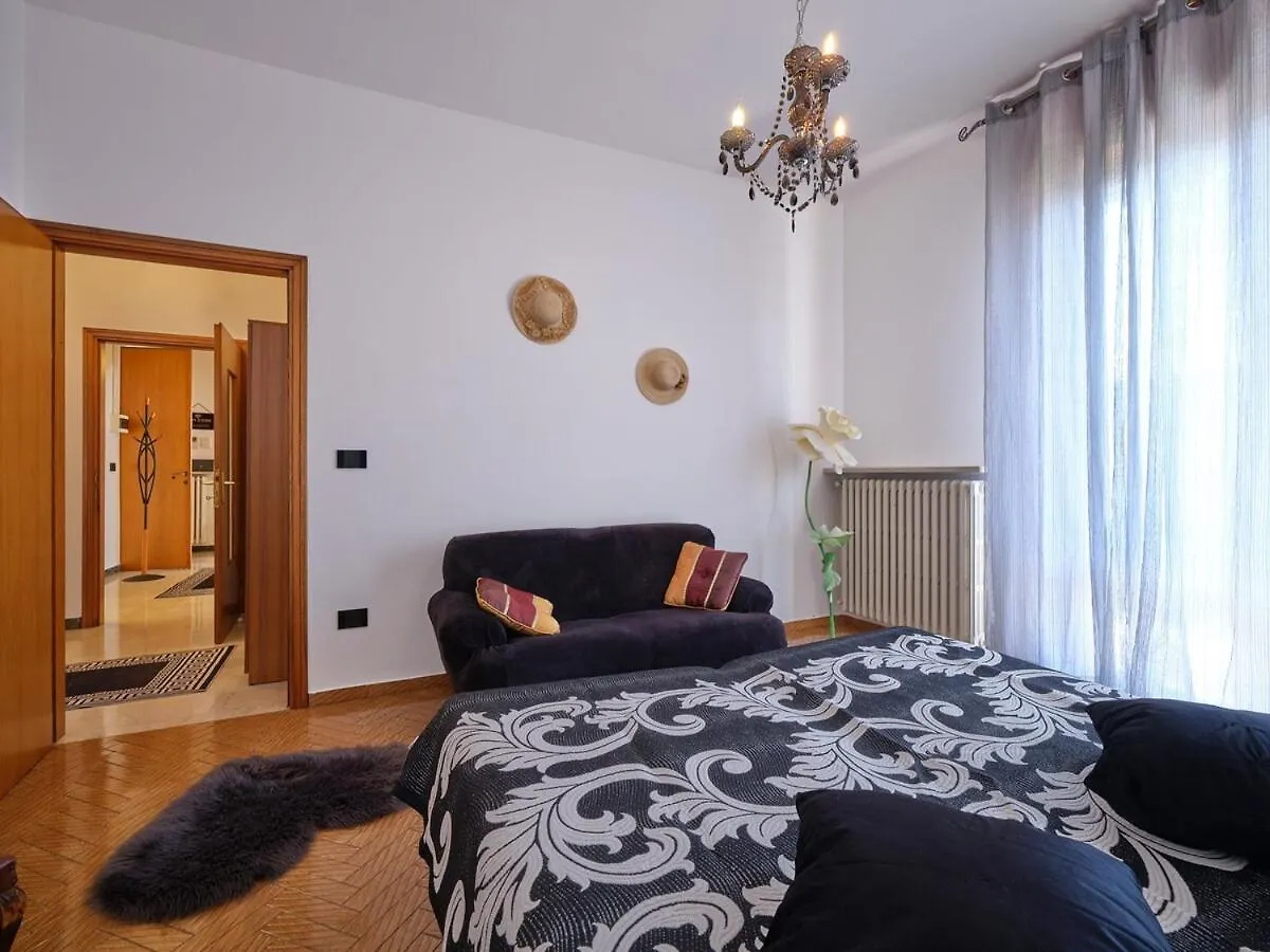 Villa Viola- Space And Relaxation Caprino Veronese