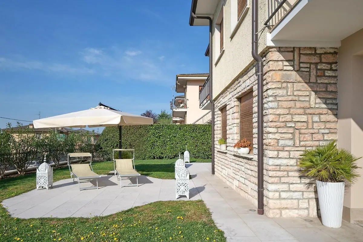 Villa Viola- Space And Relaxation Caprino Veronese Appartement