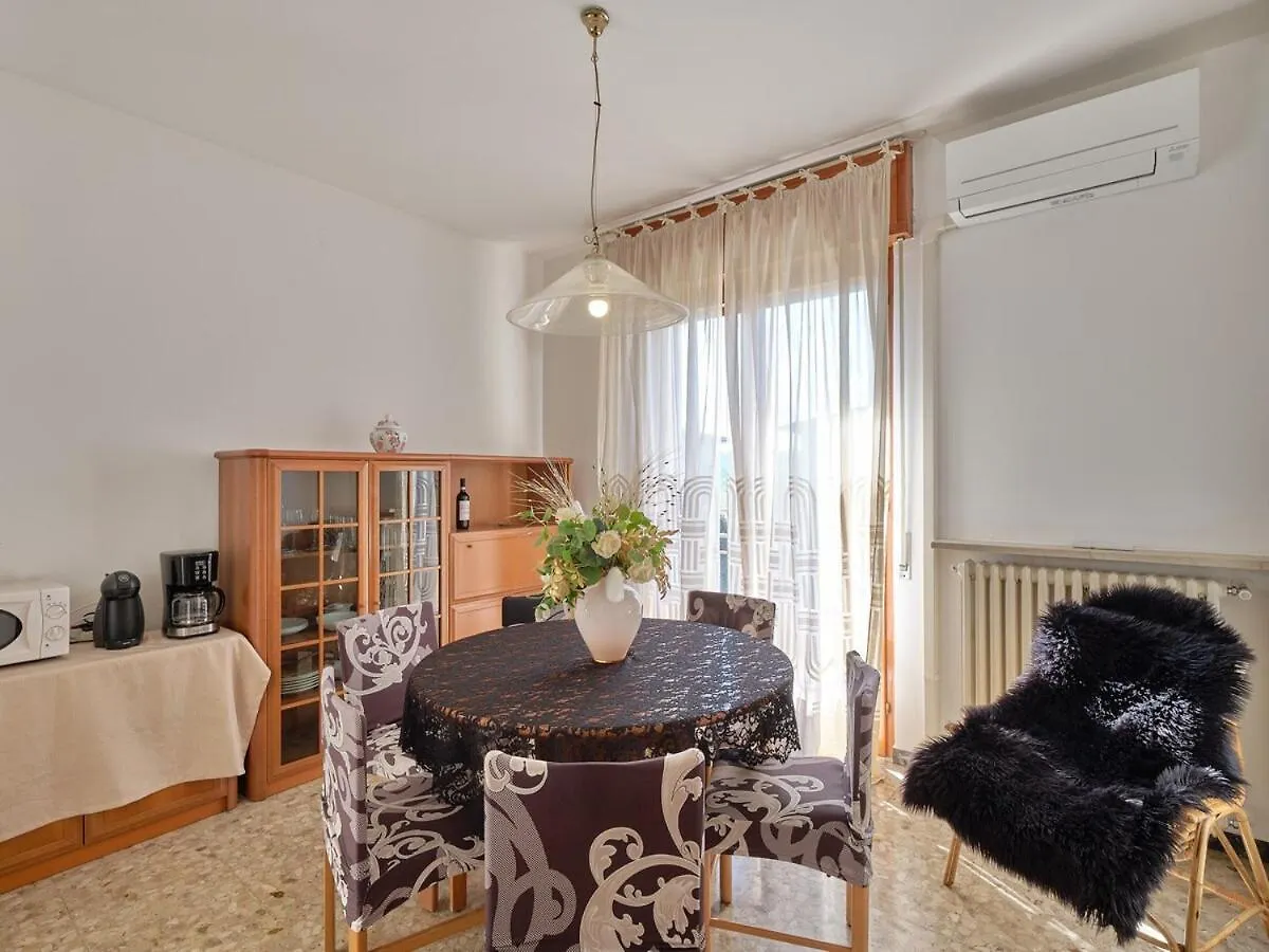 Villa Viola- Space And Relaxation Caprino Veronese Appartement