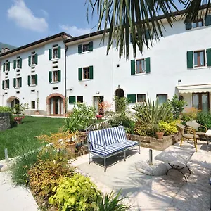  Apartment La Corte Dei Limoni